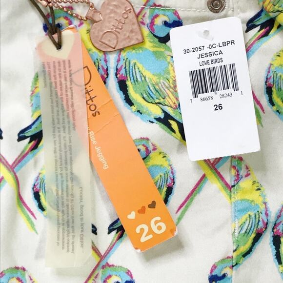 Dittos Denim Jessica Ivory Green Love Bird Print Jeggings Skinny Jeans NWT - Picture 6 of 11